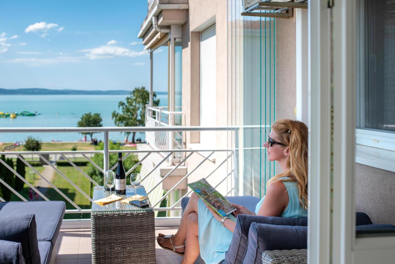 Lakeside Family Apartment Siófok Exteriör bild