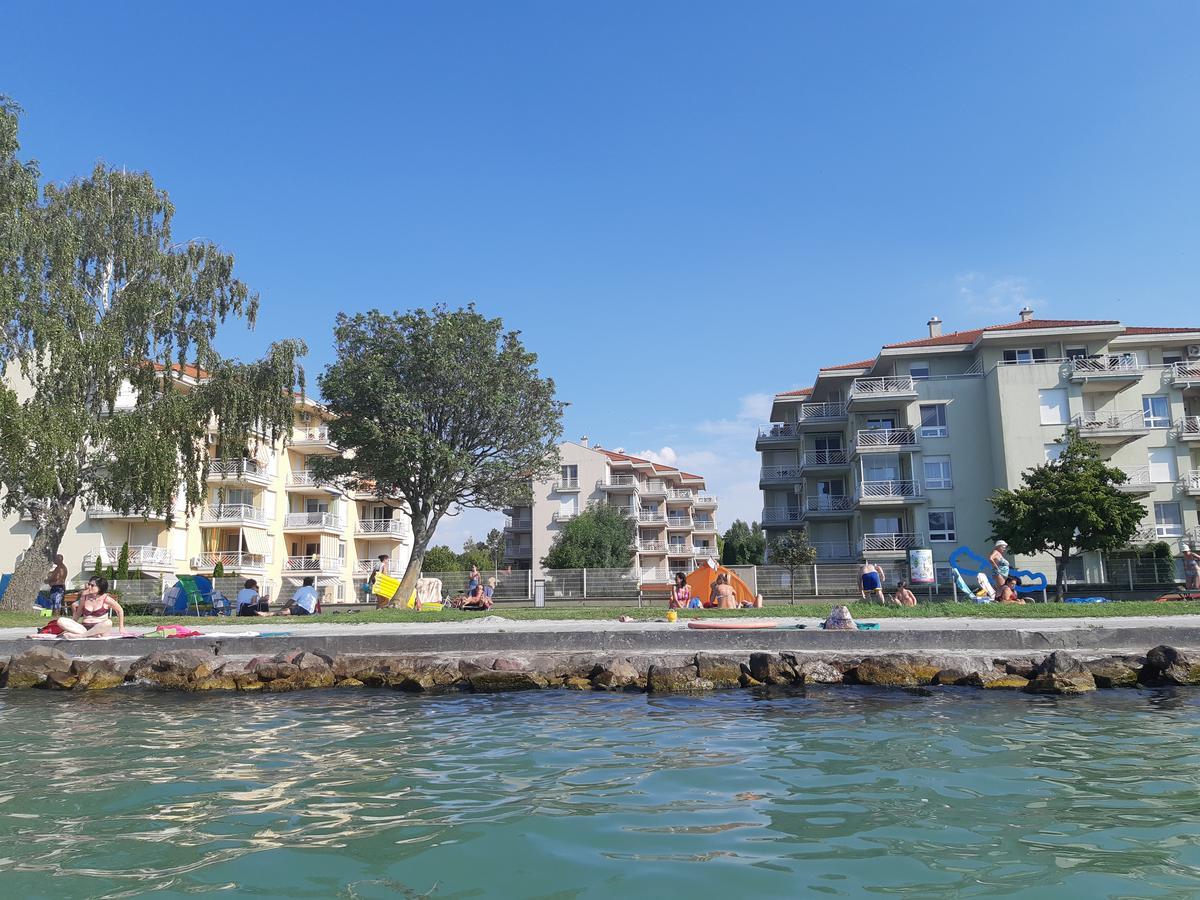 Lakeside Family Apartment Siófok Exteriör bild